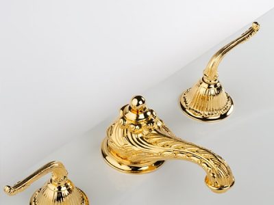 VERSAILLES